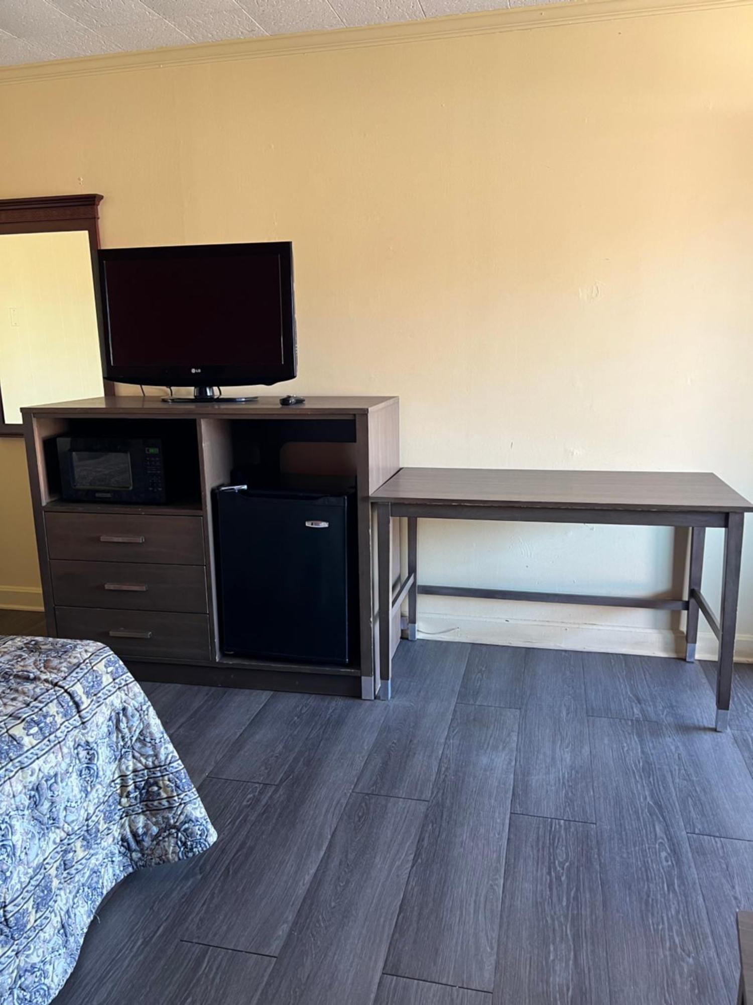 Ross Motel 윌리엄스톤 외부 사진