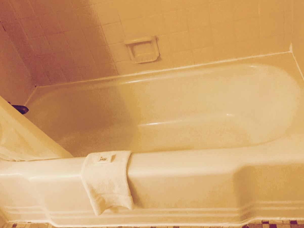 Ross Motel 윌리엄스톤 외부 사진